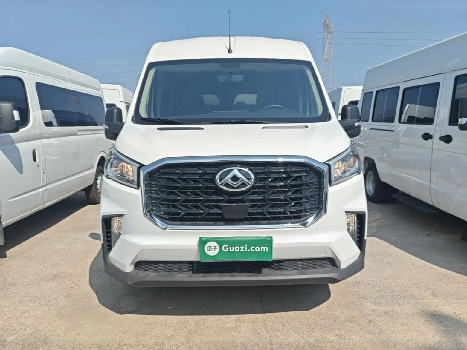 SAIC MAXUS Xintu V90 2024 ZhiJie 2.0T Automatic Front-Drive Long-Wheelbase High-Roof Model with Single Rear Tire 6/7 Seats — миниатюра 2