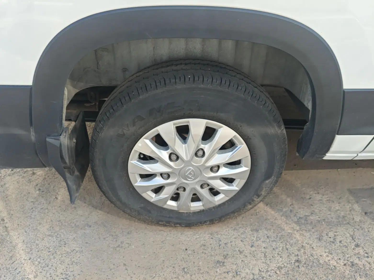 SAIC MAXUS Xintu V90 2024 ZhiJie 2.0T Automatic Front-Drive Long-Wheelbase High-Roof Model with Single Rear Tire 6/7 Seats — миниатюра 11