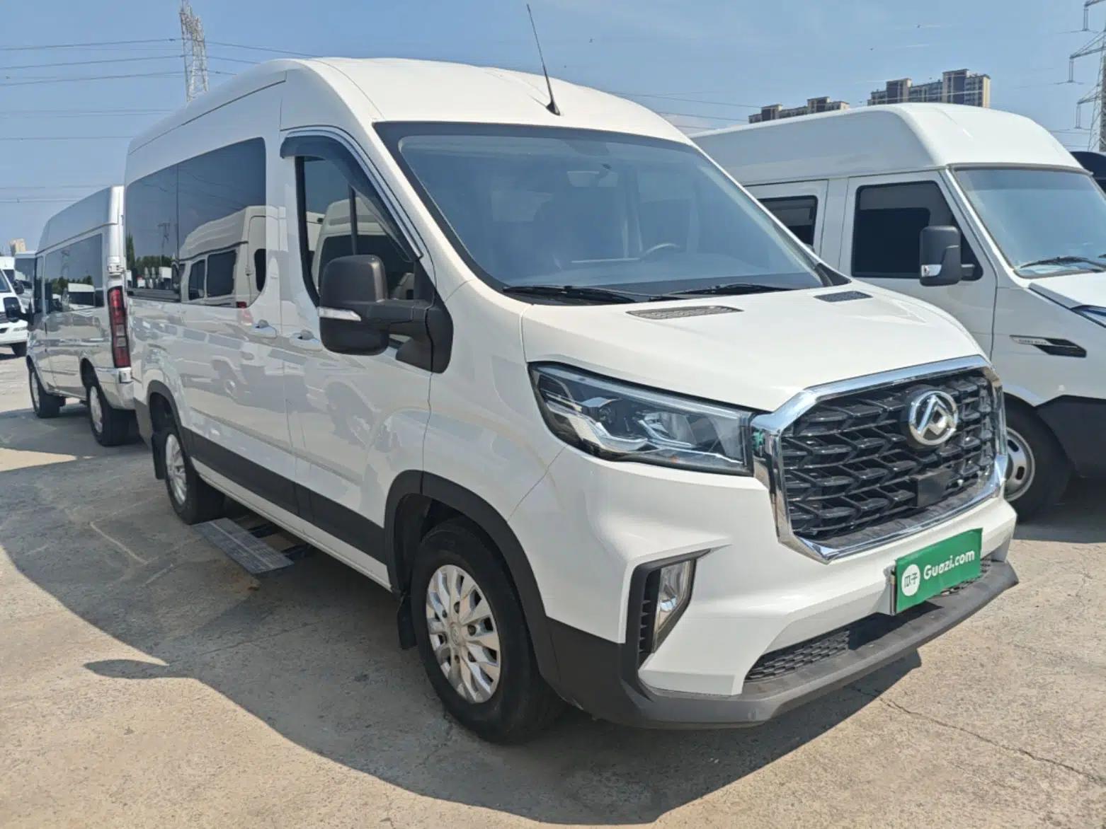 SAIC MAXUS Xintu V90 2024 ZhiJie 2.0T Automatic Front-Drive Long-Wheelbase High-Roof Model with Single Rear Tire 6/7 Seats — миниатюра 3