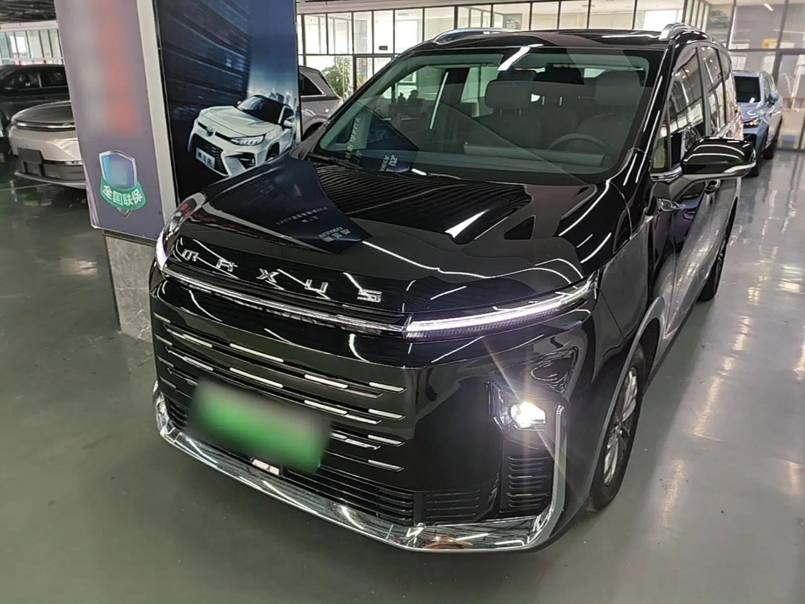 SAIC MAXUS G50 PHEV 2025 Leading Edition — миниатюра 1