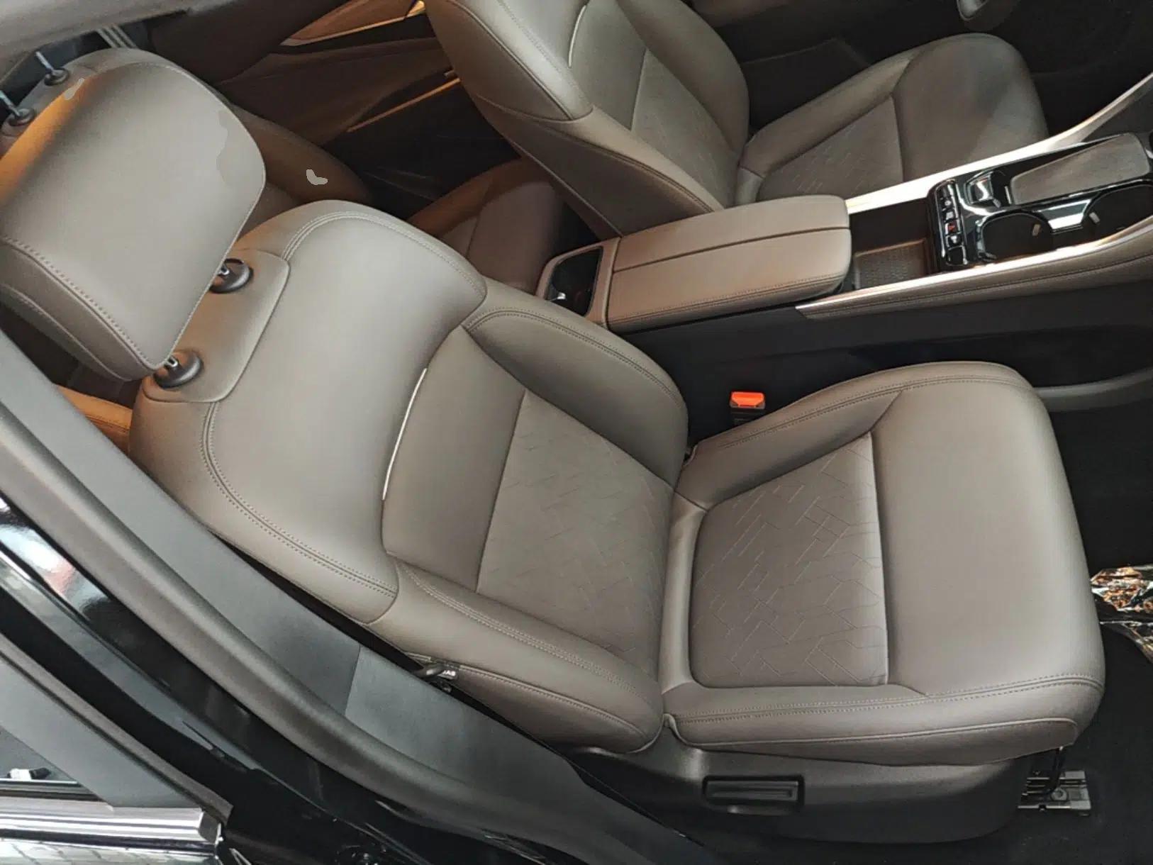 SAIC MAXUS G50 PHEV 2025 Leading Edition — миниатюра 19