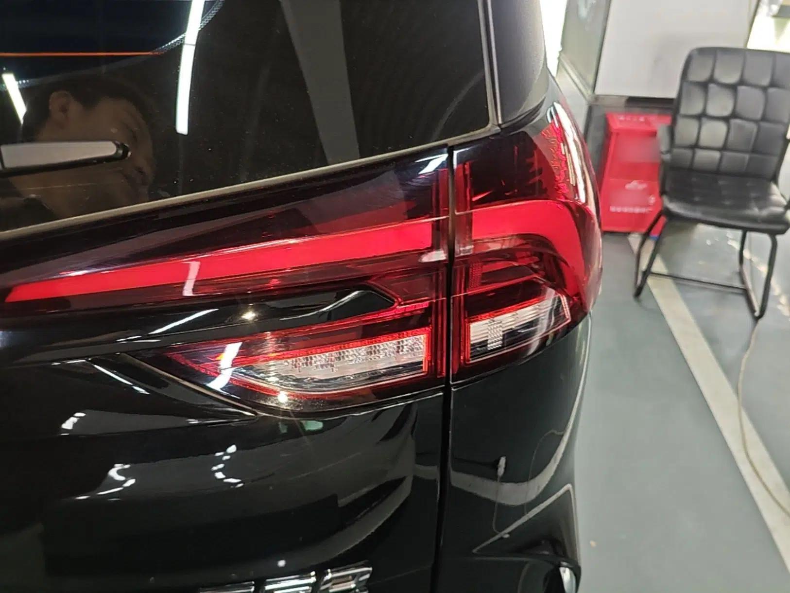 SAIC MAXUS G50 PHEV 2025 Leading Edition — миниатюра 9