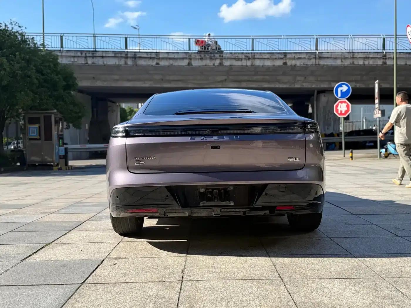 Exeed ES 2025 Range Extender Pro Highway Assist Driving — миниатюра 9