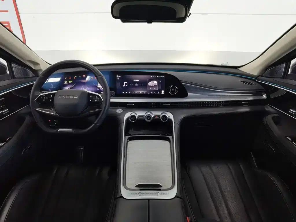 Exeed Soaring 2024 300T 2WD Star Edition — миниатюра 5