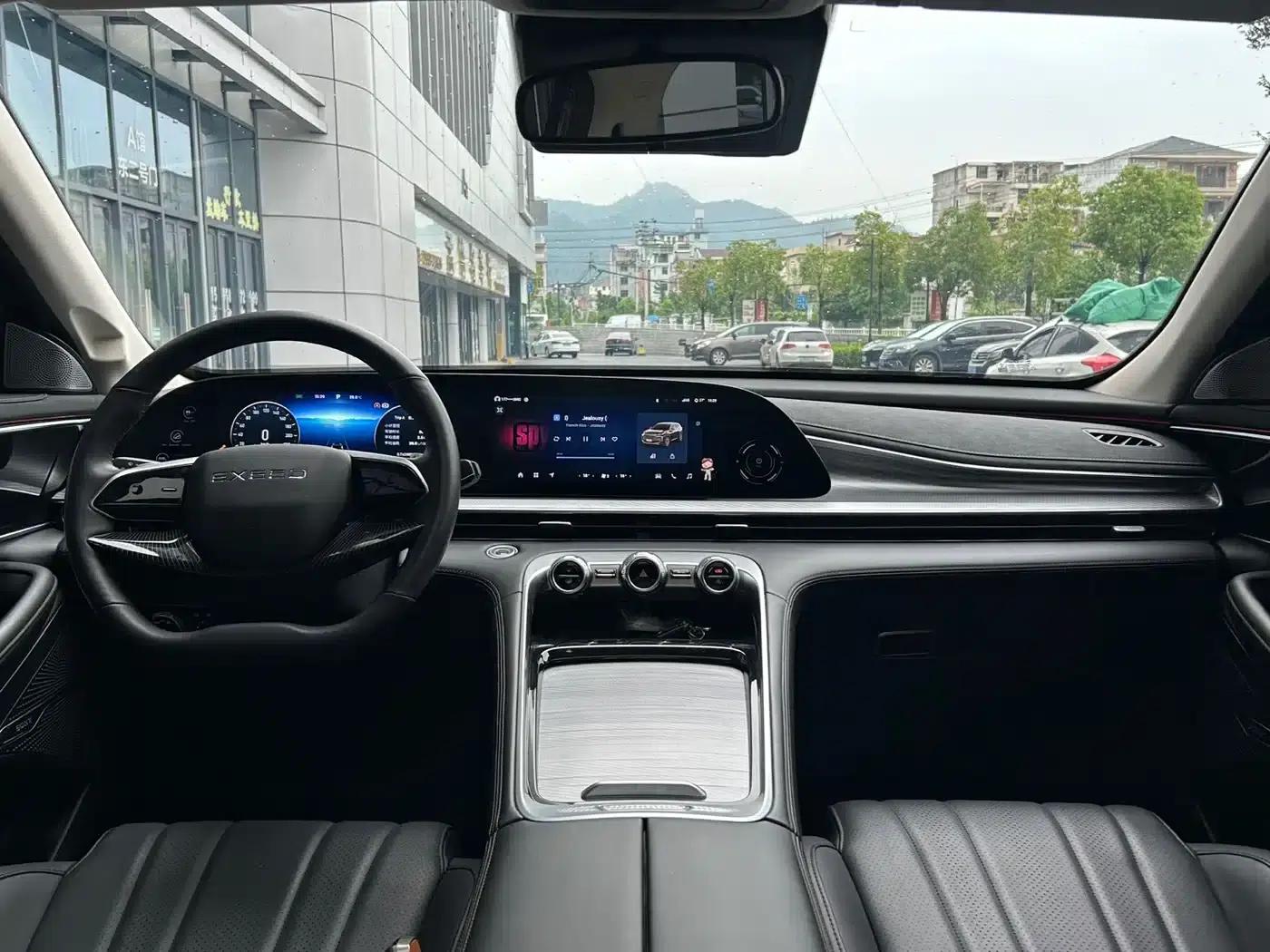 Exeed Soaring 2024 300T 2WD Star Edition — миниатюра 7