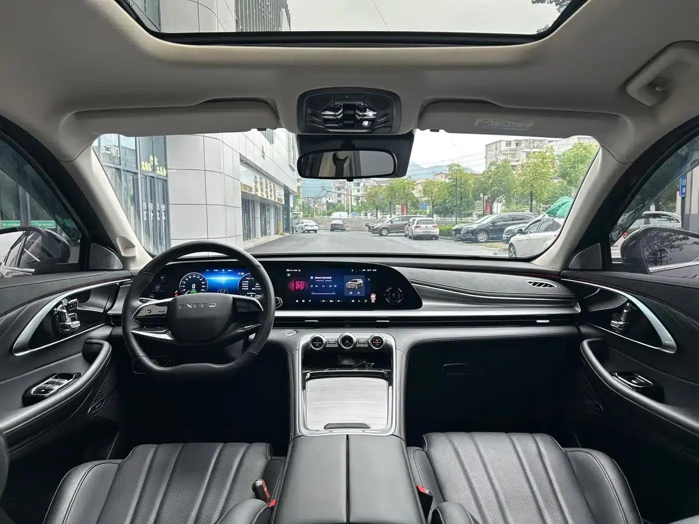 Exeed Soaring 2024 300T 2WD Star Edition — миниатюра 8