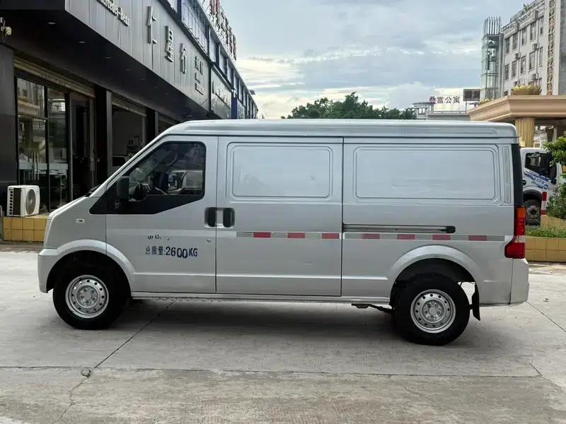 Ruichi EC35 2022 EC35 II Enjoy Edition 36.288kWh — миниатюра 4