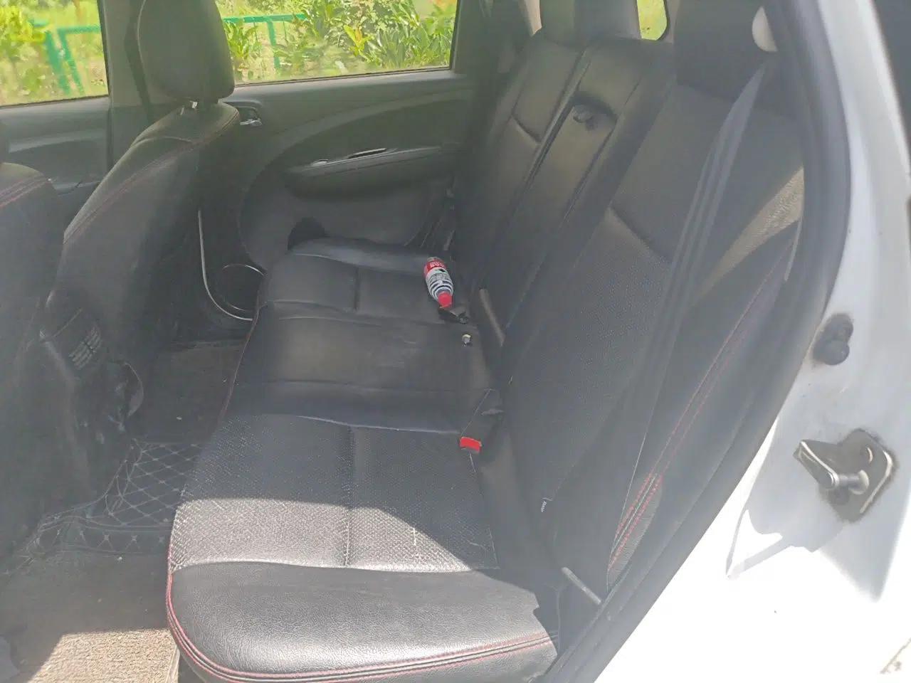 FORTHING Joyear X5 2013 1.6L Manual Luxury Model China V Standard — миниатюра 17