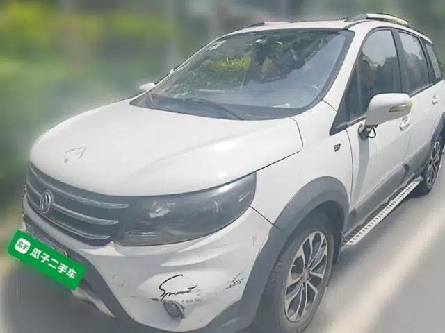 FORTHING Joyear X5 2013 1.6L Manual Luxury Model China V Standard