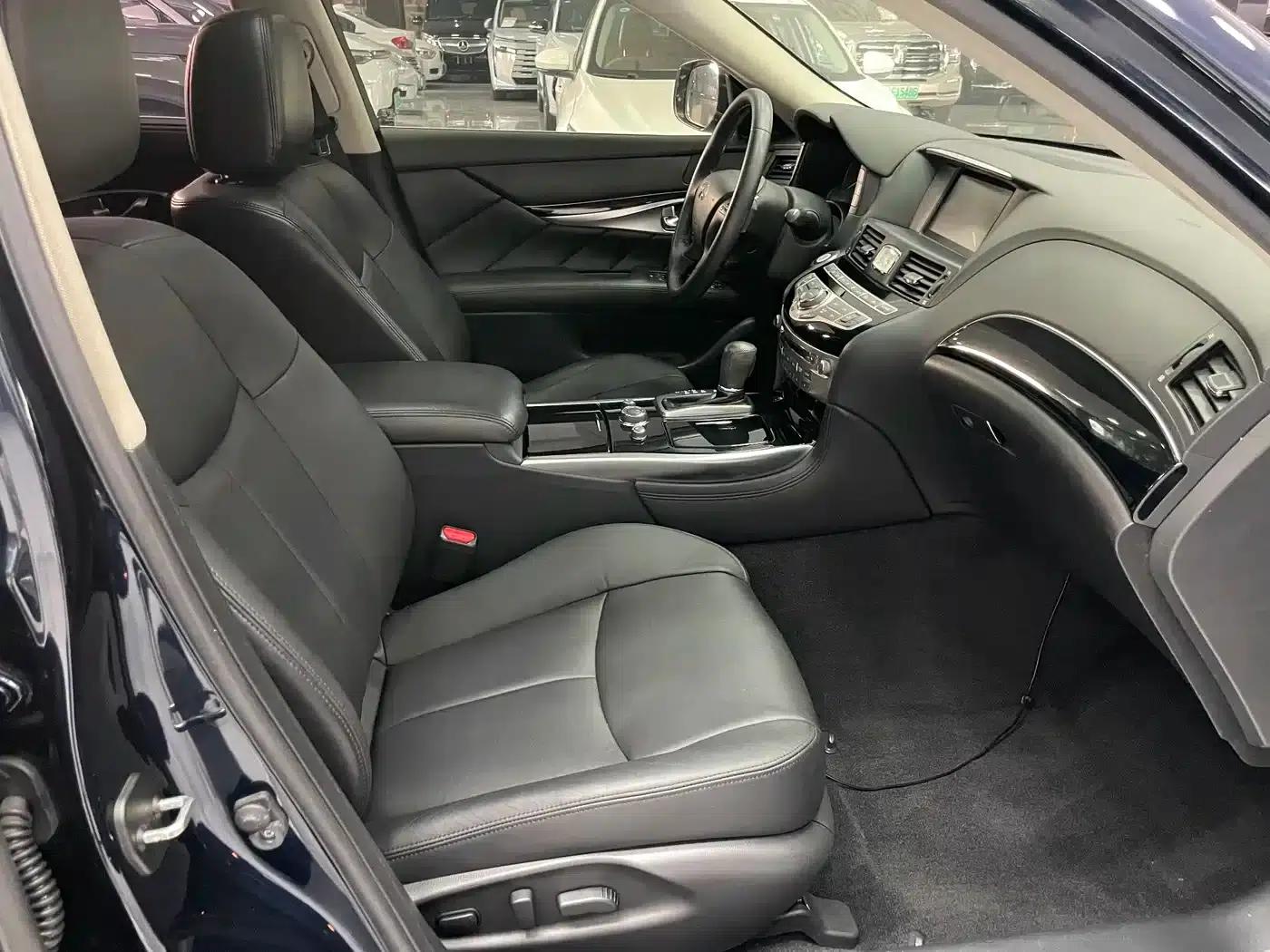 Infiniti Q70 2017 Q70L 2.5L Elite Edition — миниатюра 16