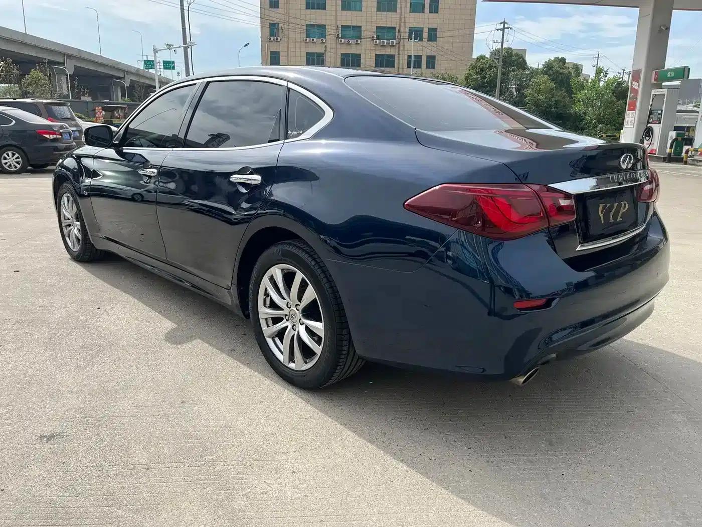 Infiniti Q70 2017 Q70L 2.5L Elite Edition — миниатюра 24