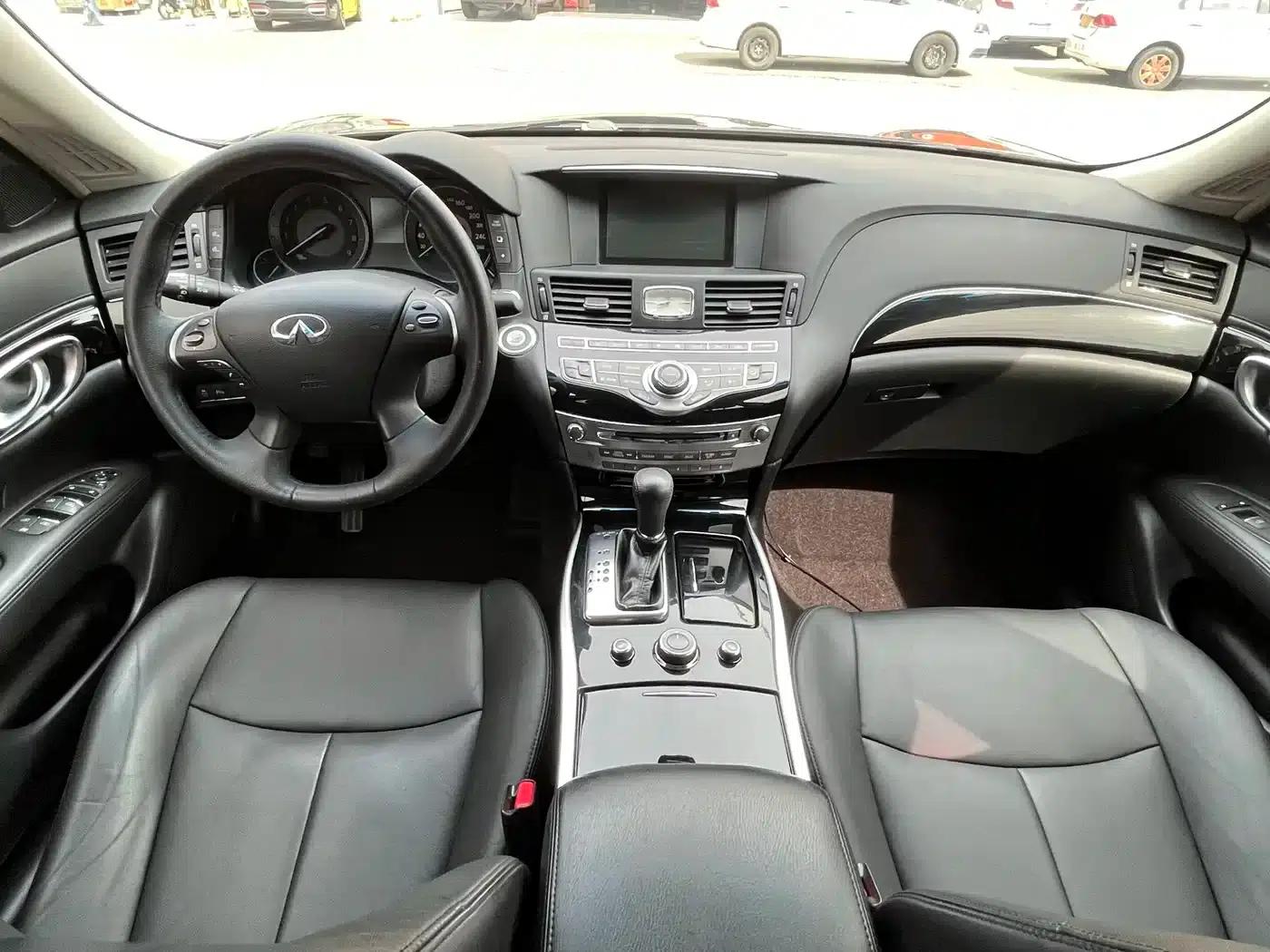 Infiniti Q70 2017 Q70L 2.5L Elite Edition — миниатюра 26