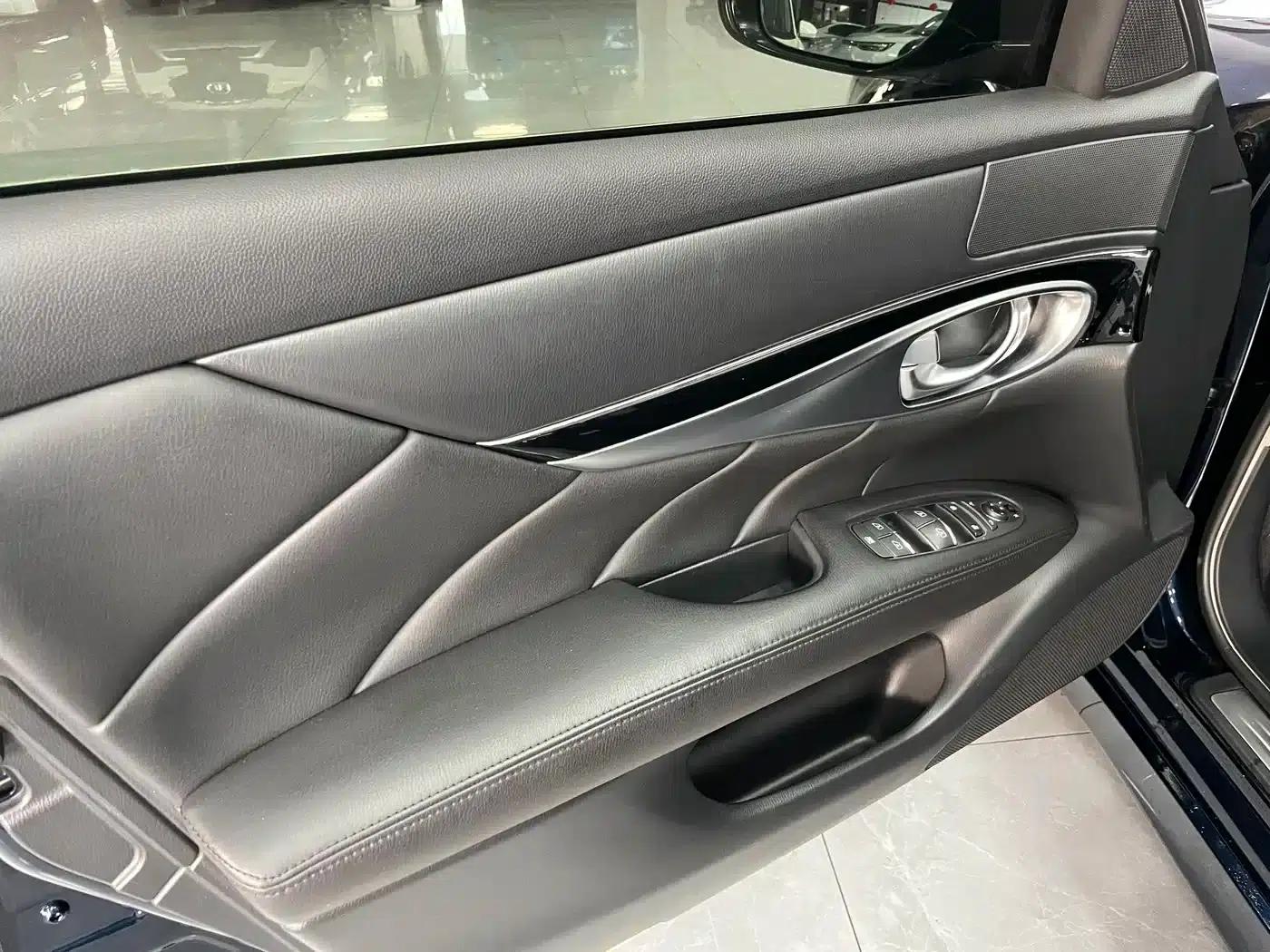 Infiniti Q70 2017 Q70L 2.5L Elite Edition — миниатюра 7
