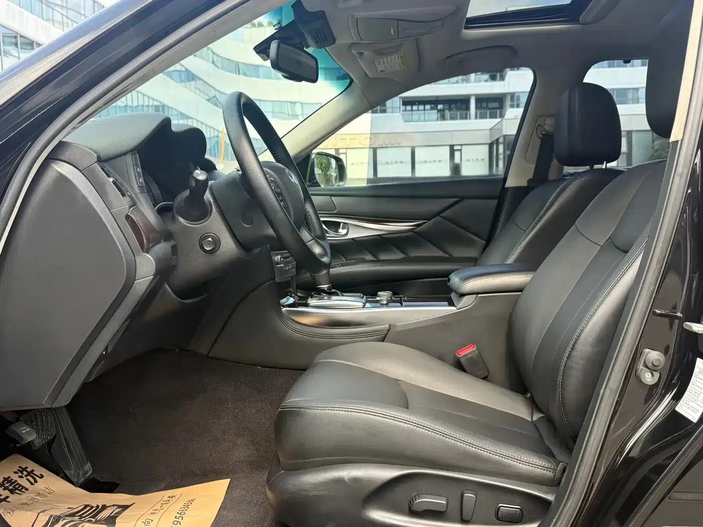 Infiniti Q70 2015 Q70L 2.5L Enjoy Edition — миниатюра 13