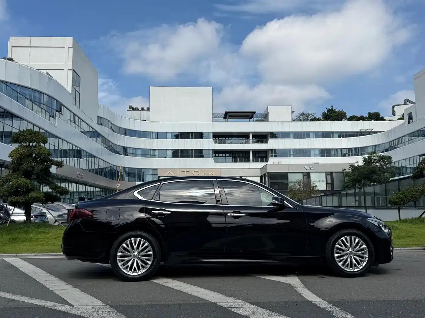 Infiniti Q70 2015 Q70L 2.5L Enjoy Edition — миниатюра 8