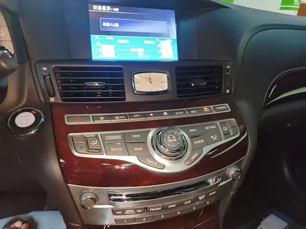 Infiniti Q70 2019 Q70L 2.0T Elite PLUS — миниатюра 13