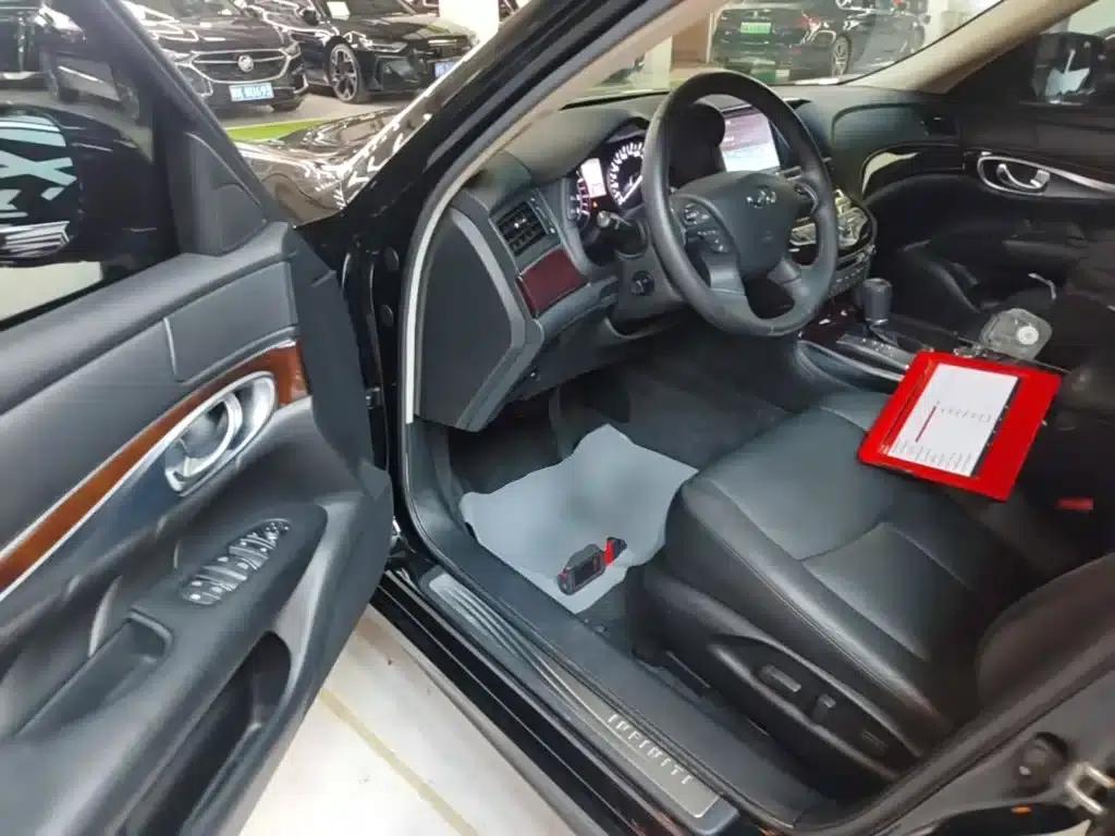 Infiniti Q70 2019 Q70L 2.0T Elite PLUS — миниатюра 16