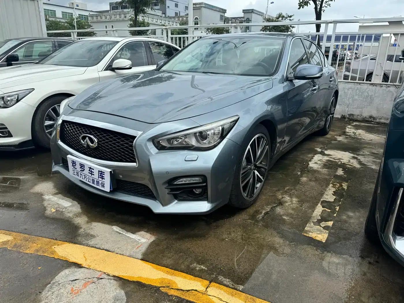 Infiniti Q50 2014 3.7L Luxury Sport Edition — миниатюра 3