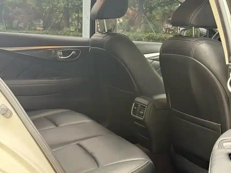 Infiniti Q50 2014 2.0T Comfort Edition — миниатюра 10