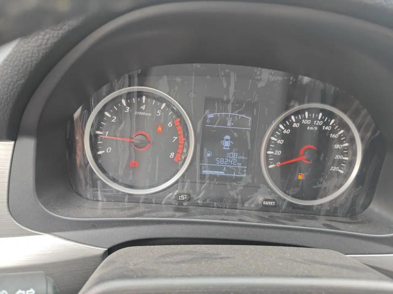 FORTHING SX6 2018 1.6L Manual Luxury Model — миниатюра 11
