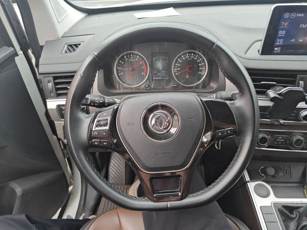 FORTHING SX6 2018 1.6L Manual Luxury Model — миниатюра 10