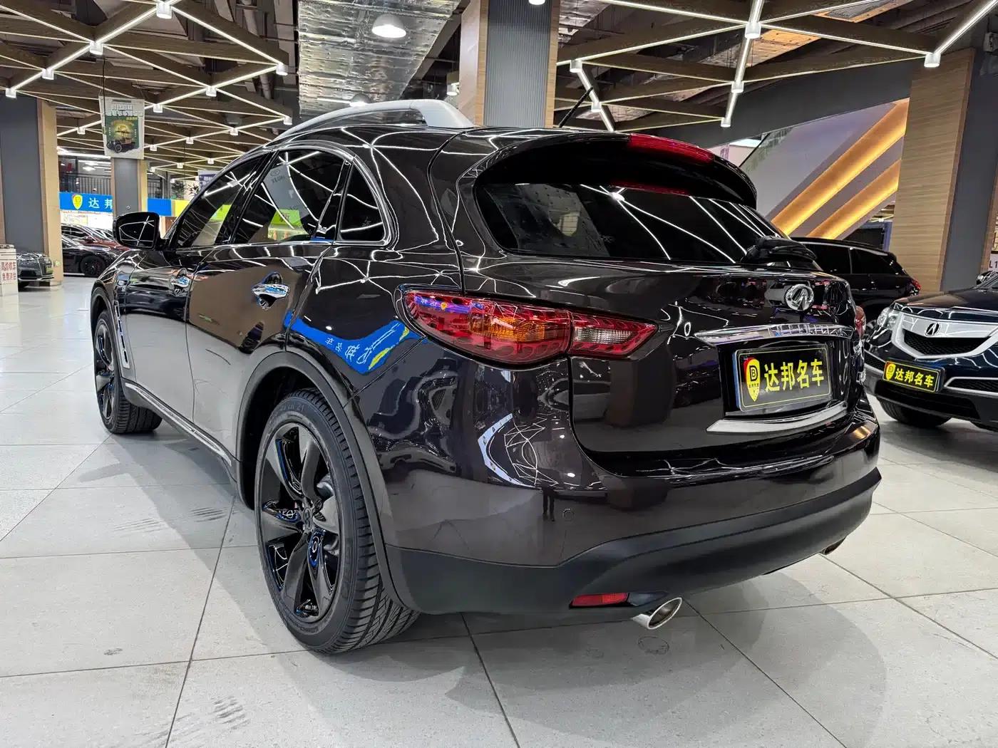 Infiniti QX70 2013 3.7L Super Edition — миниатюра 17