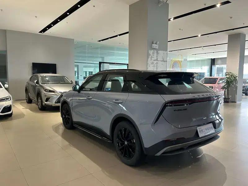 Venucia V20 2021 1.5T Automatic Front-Wheel Drive 5-Seater Factory Custom Edition — миниатюра 5