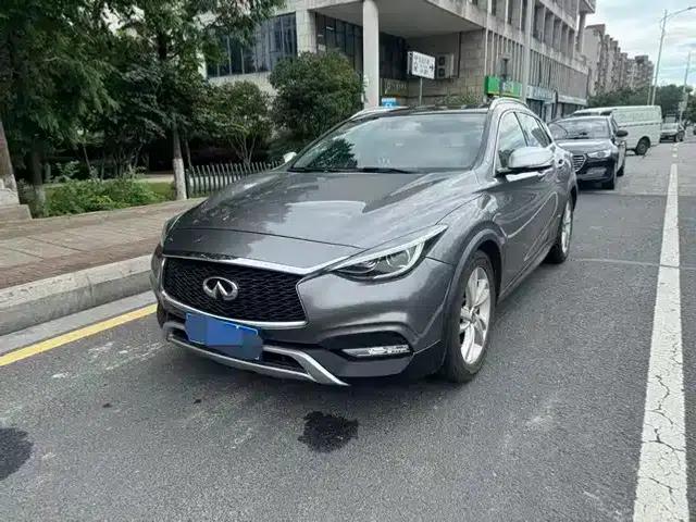 Infiniti QX30 2017 1.6T 2WD Sport Edition