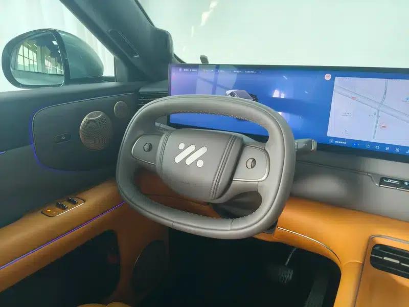 Smart LS8 2026 Model 52 Max+ Luxury Six-Seater — миниатюра 16