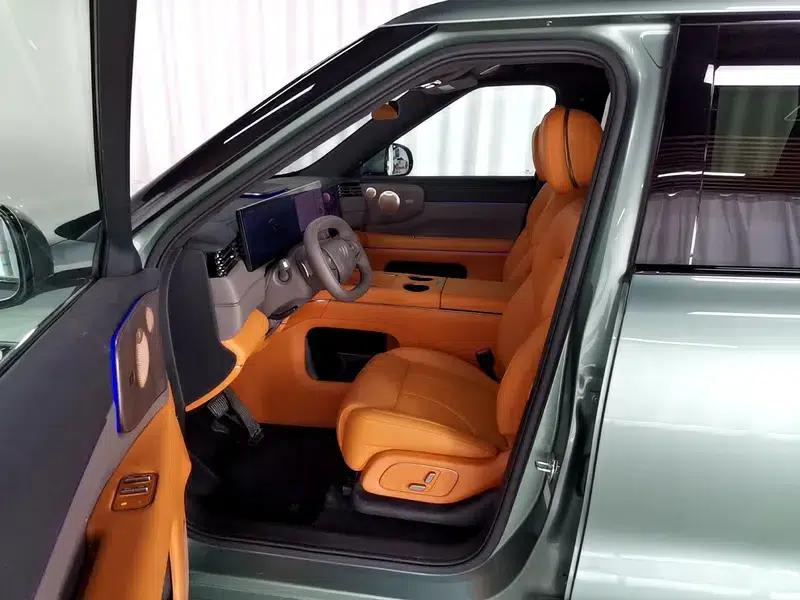 Smart LS8 2026 Model 52 Max+ Luxury Six-Seater — миниатюра 17