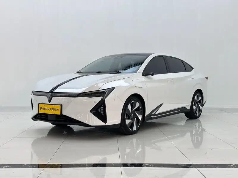Lingxi L 2024 Ready Player One Edition — миниатюра 1