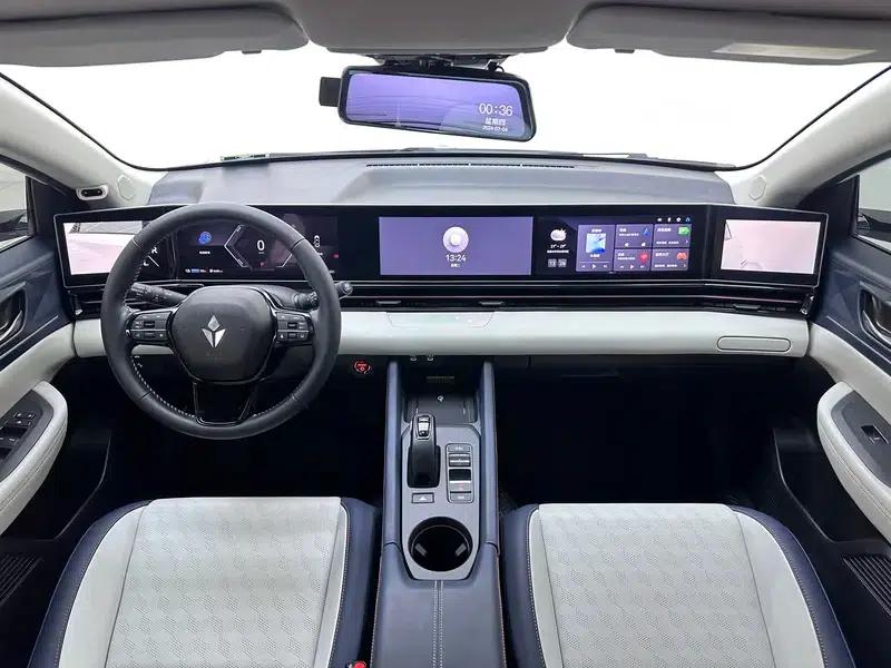 Lingxi L 2024 Ready Player One Edition — миниатюра 14