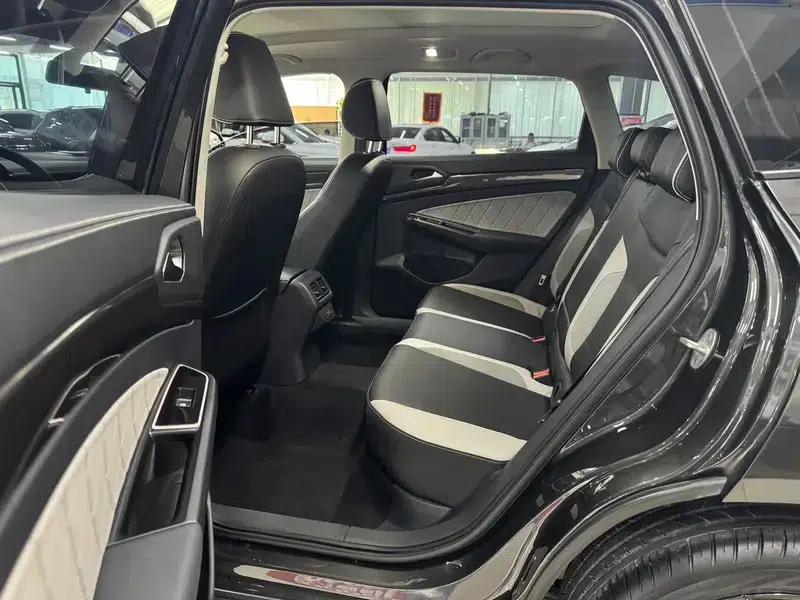 Jetta VS7 2022 280TSI Automatic High-Gloss Enjoy Edition — миниатюра 11