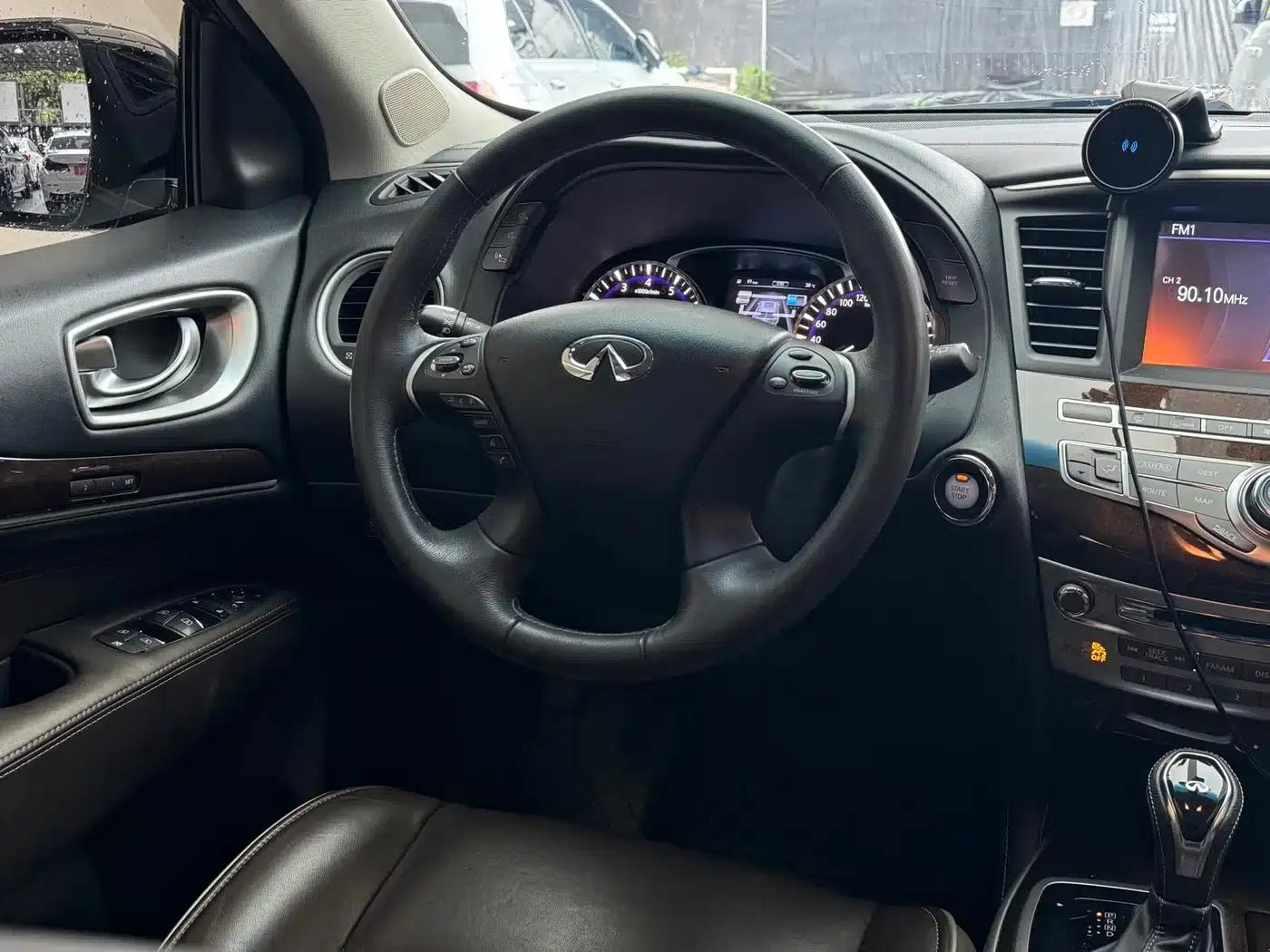 Infiniti QX60 (Imported) 2018 2.5 S/C Hybrid 2WD Champion Family Edition — миниатюра 11