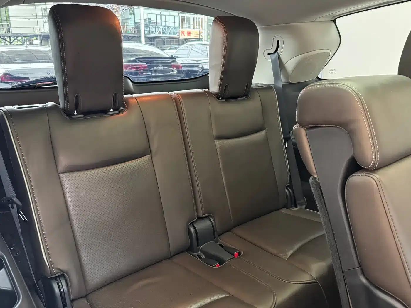 Infiniti QX60 (Imported) 2018 2.5 S/C Hybrid 2WD Champion Family Edition — миниатюра 13