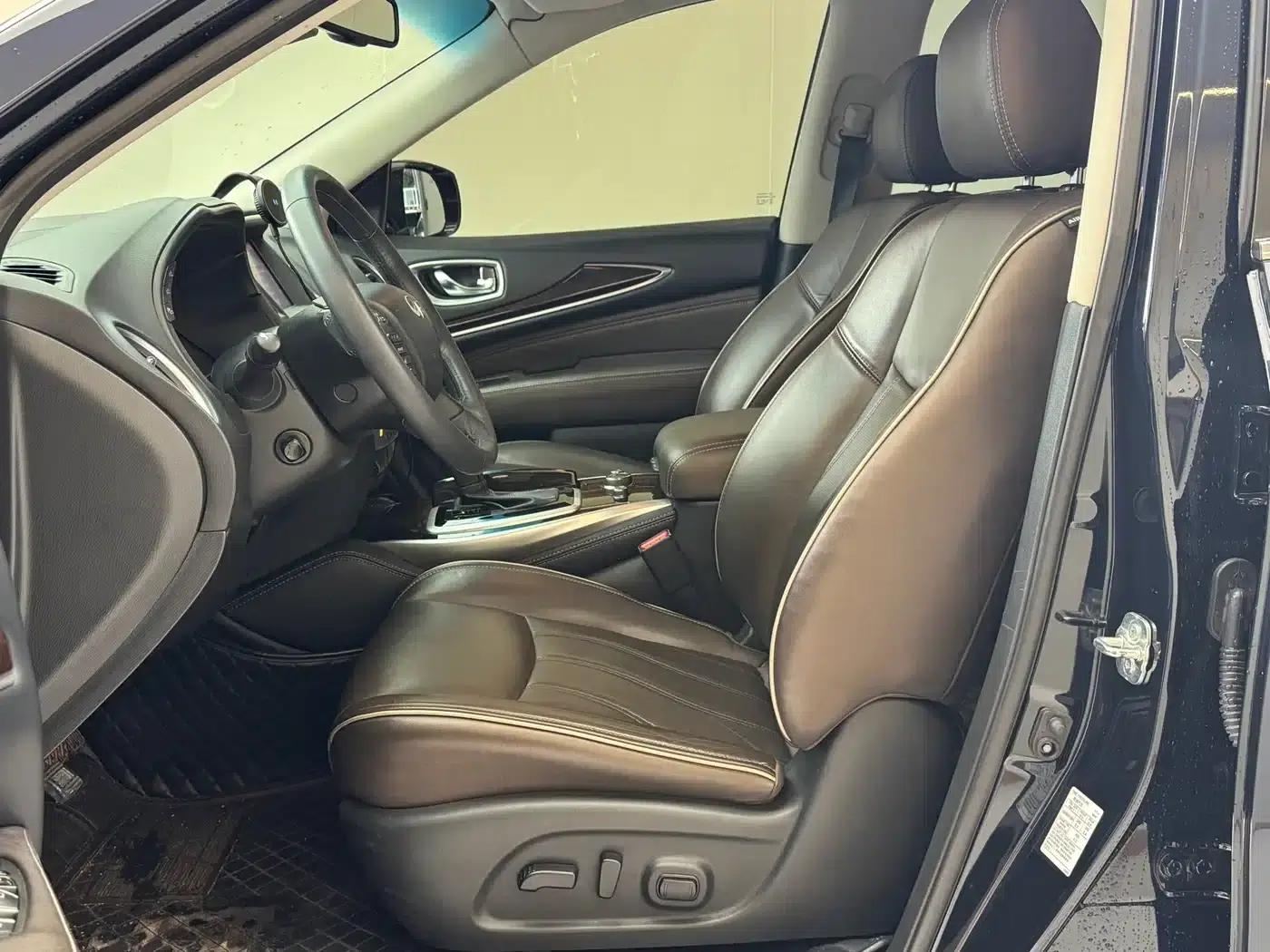 Infiniti QX60 (Imported) 2018 2.5 S/C Hybrid 2WD Champion Family Edition — миниатюра 8