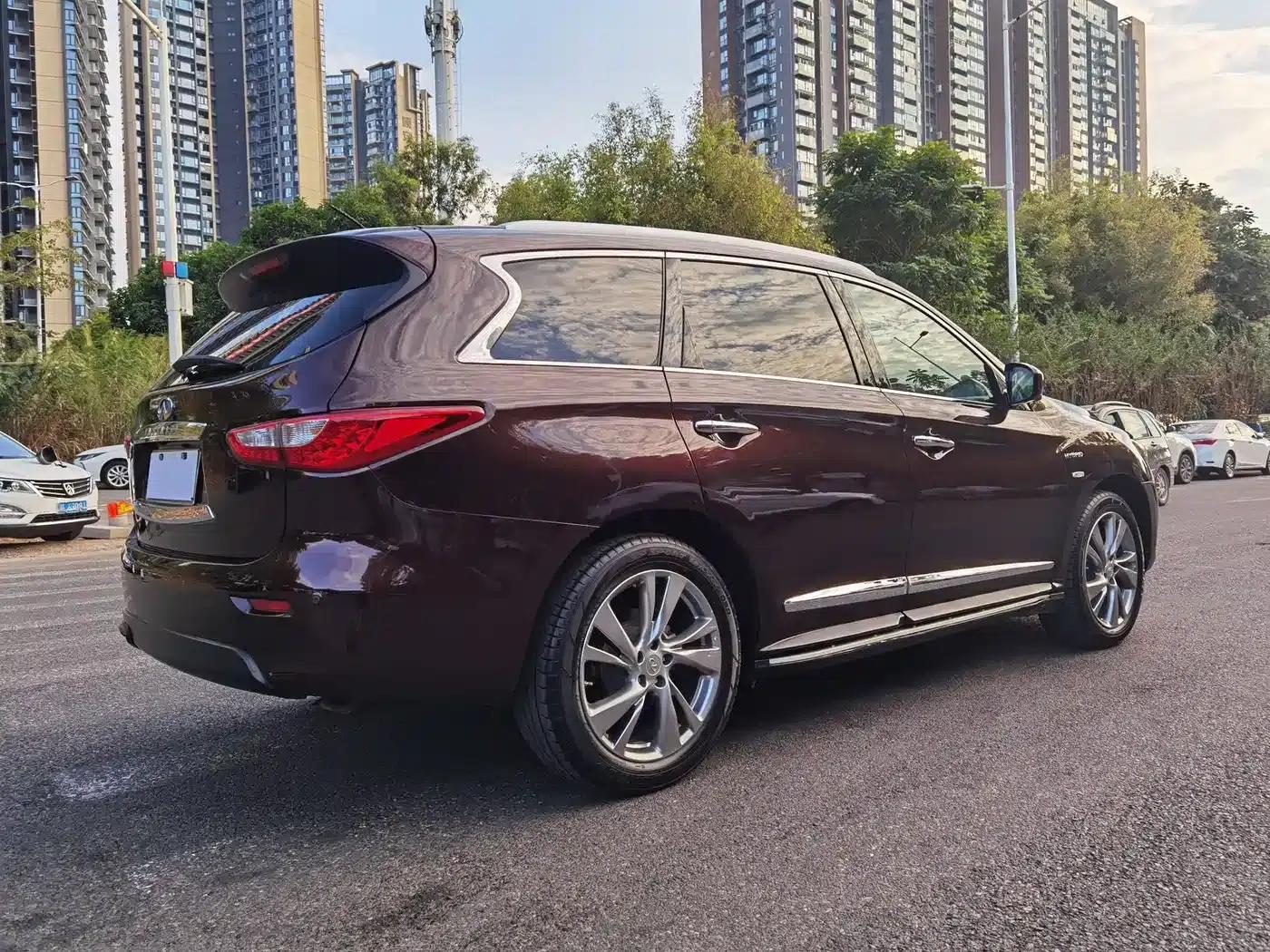 2014 Infiniti QX60 Imported Model 2.5 S/C Hybrid 2WD Excellence Edition — миниатюра 4