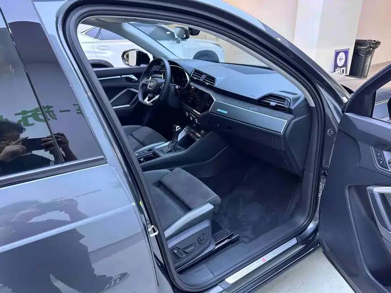 Audi Q3 2023 35 TFSI Fashion Dynamic Edition — миниатюра 10