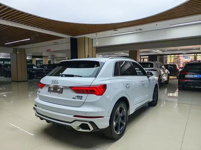 Audi Q3 2024 35 TFSI Fashion Dynamic Edition — миниатюра 6