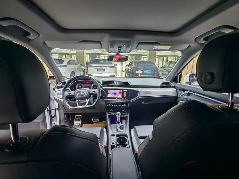 Audi Q3 2024 35 TFSI Fashion Dynamic Edition — миниатюра 8