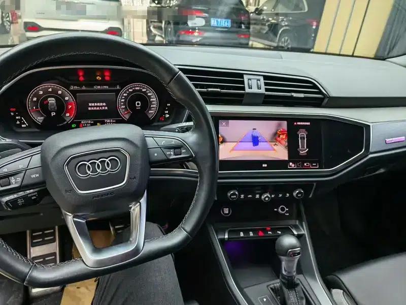 Audi Q3 2024 35 TFSI Fashion Dynamic Edition — миниатюра 9