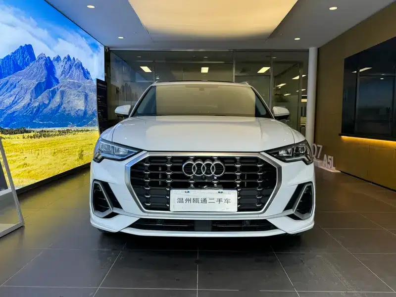 Audi Q3 2022 35 TFSI Fashion Dynamic Edition — миниатюра 2