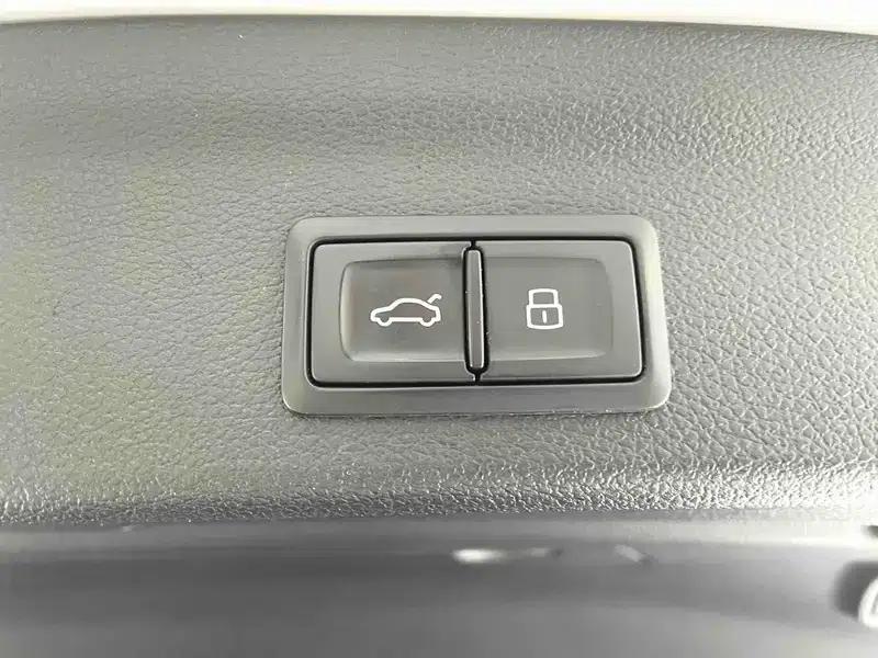 Audi Q3 2022 35 TFSI Fashion Dynamic Edition — миниатюра 7