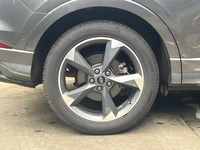 Audi Q3 2021 35 TFSI Enjoy Life Edition — миниатюра 8