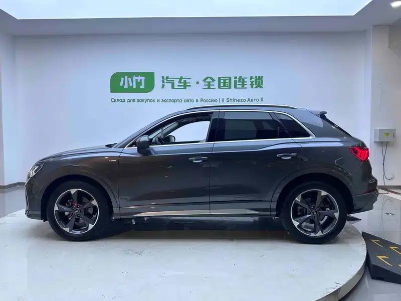 Audi Q3 2022 35 TFSI Fashion Dynamic Edition — миниатюра 4