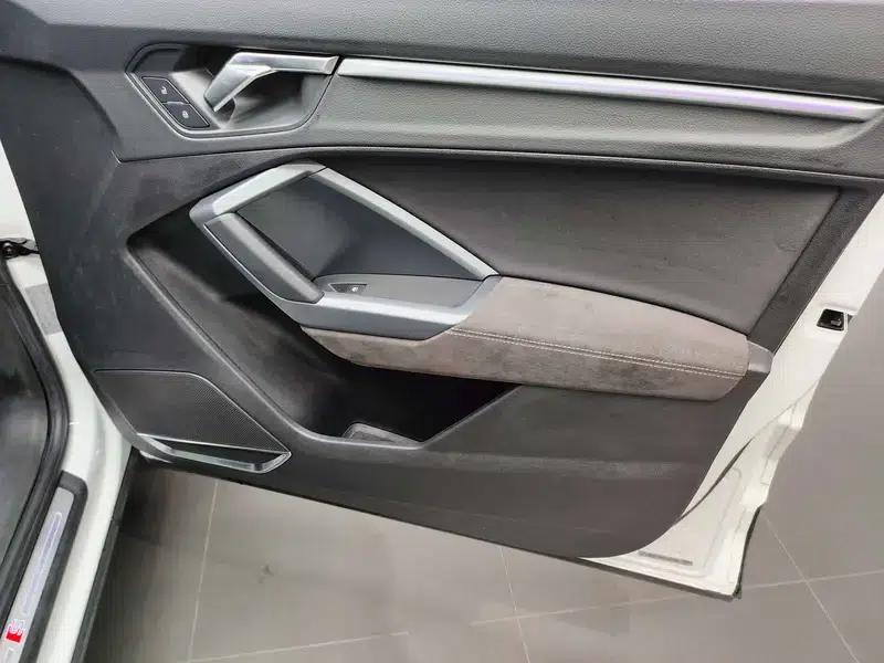 Audi Q3 2020 45 TFSI quattro Fashion Dynamic — миниатюра 28