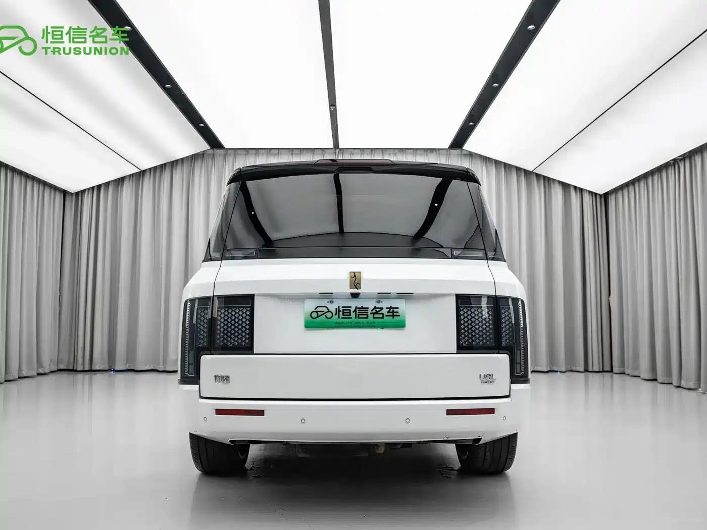 Looking up at the U8 L 2025 Dingshi Edition — миниатюра 5
