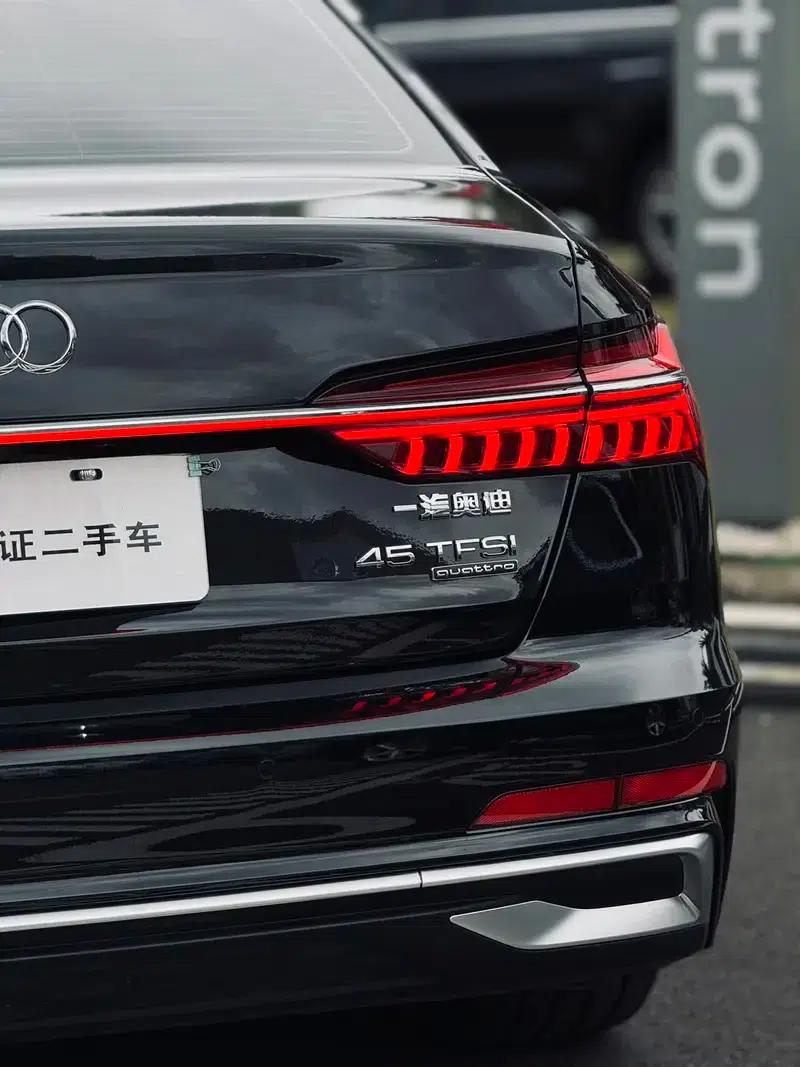 Audi A6L 2025 45 TFSI quattro Premium Dynamic Edition — миниатюра 13