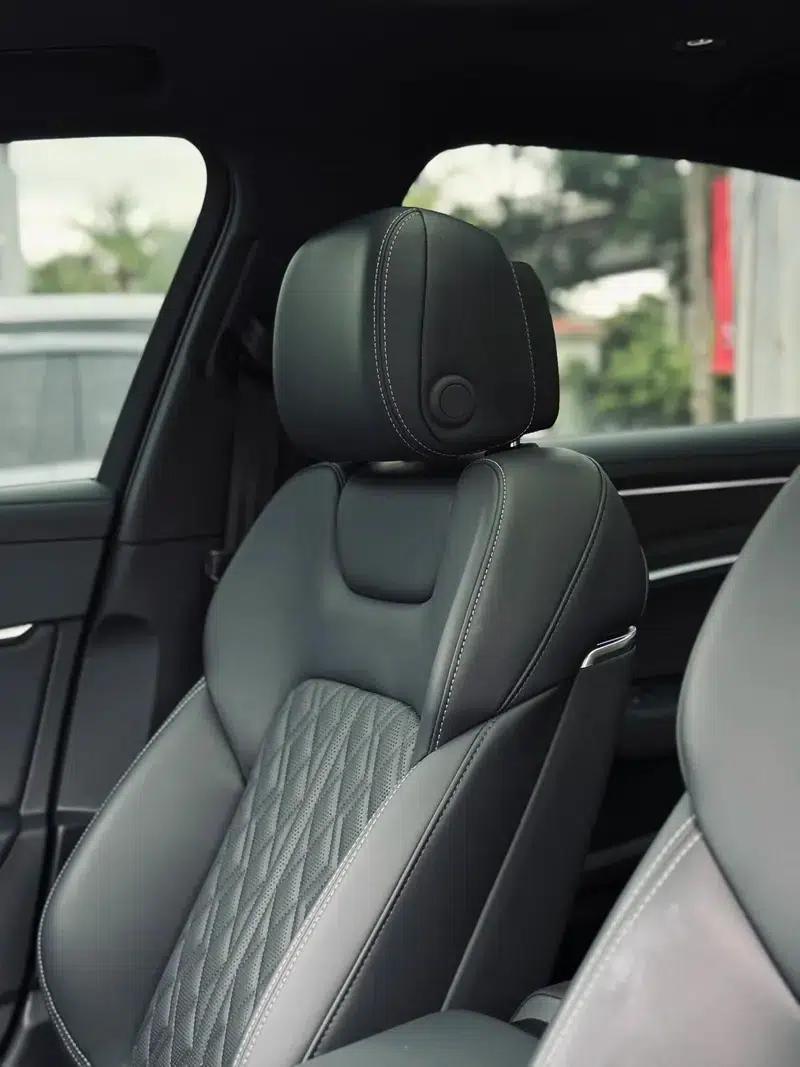 Audi A6L 2025 45 TFSI quattro Premium Dynamic Edition — миниатюра 18