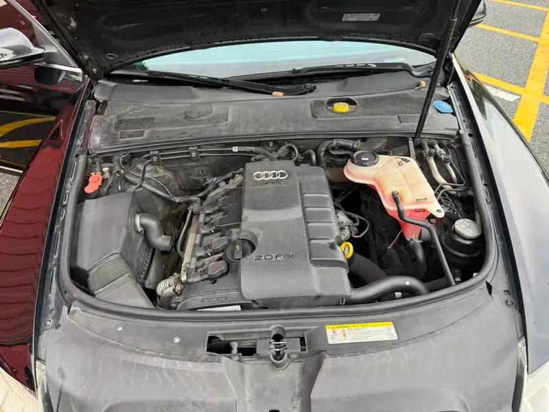 Audi A6L 2011 2.0 TFSI Automatic Standard Edition — миниатюра 6